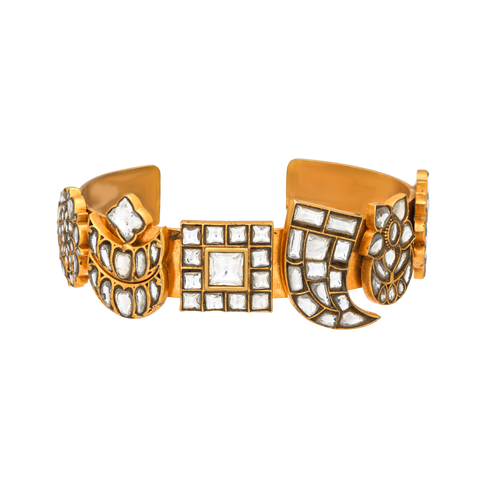 WHITE TUKDA CUFF